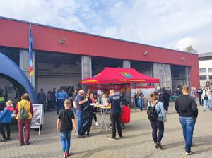 Viele interessierte Besucher beim "Tag der offenen Tür"